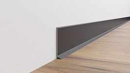 Плинтус AlPro13 - 21100 алюминиевый анодированный L 100 чёрный матовый 2.95 м.