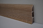 Плинтус пластиковый Идеал с гибким краем, с кабель-каналом Дуб беленый