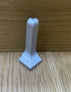 Алюминиевый анодированный угол внешний 80 мм. к плинтусу Alpro 13 - 2180  