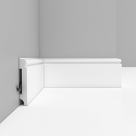 Плинтус напольный DECOMASTER  A023 (80*14*2000мм)