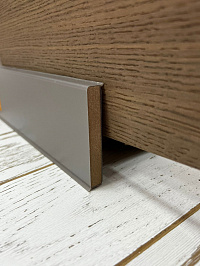 Плинтус Cubu 80*11*2500 Платиновое серебро